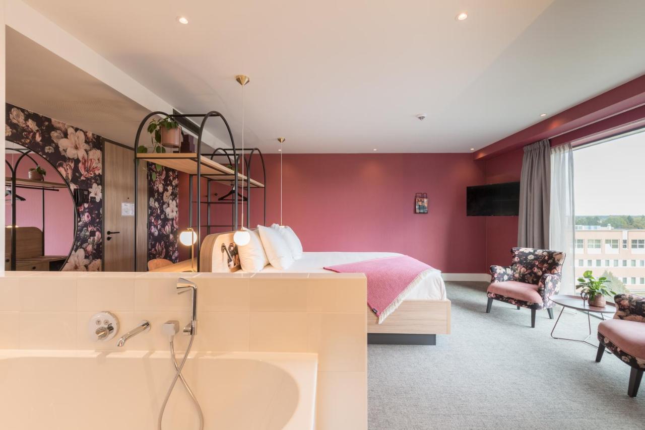 Hotel Der Valk 4*