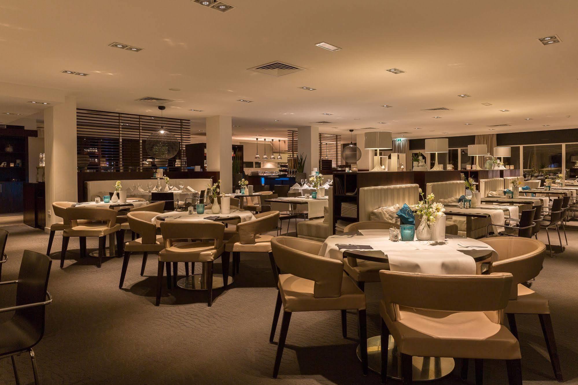 Hotel Der Valk 4*